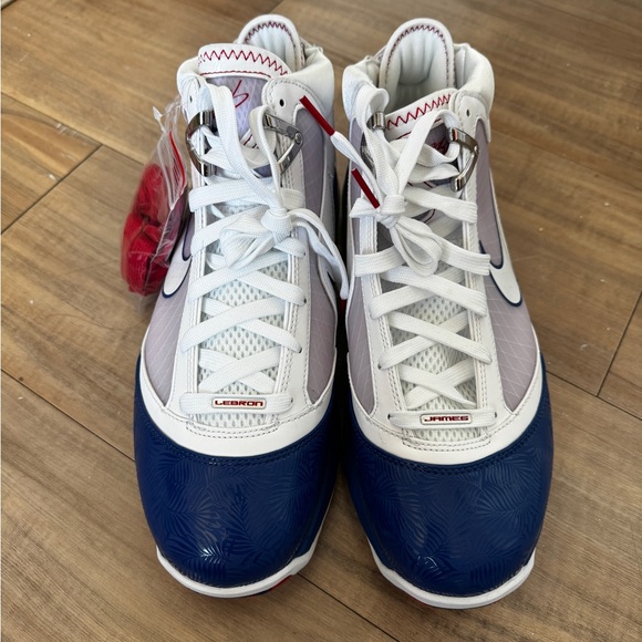 lebron dodgers 7